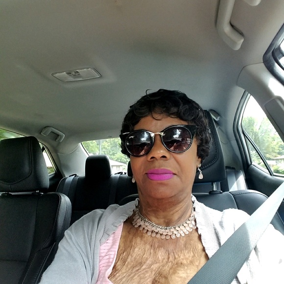 Profile Picture of Charlotte Wilson (@caw41159) on Poshmark
