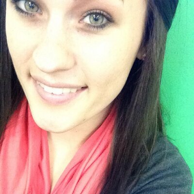 Profile Picture of Nichole (@DaileyNichole) on Twitter