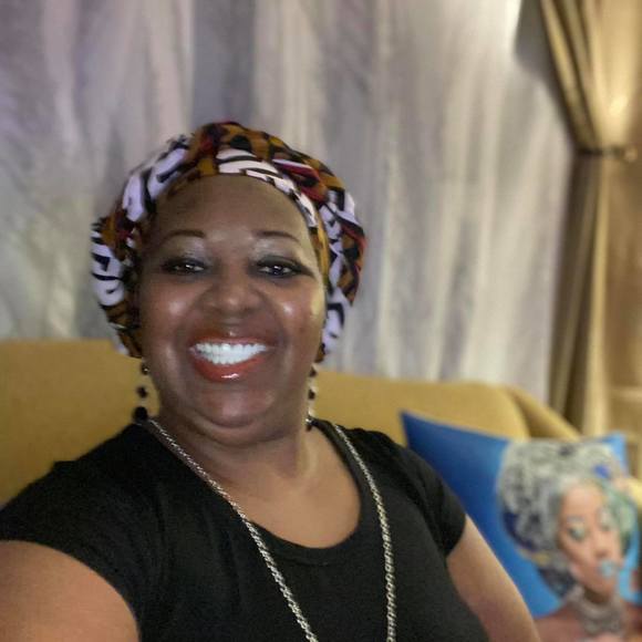 Profile Picture of Halimah Muhammad (@halimahmuhammad) on Poshmark
