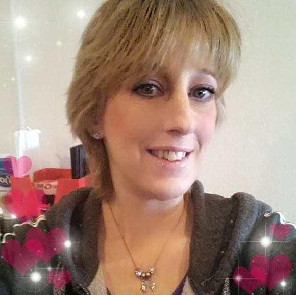 Profile Picture of Diane Quinn-cox (@jrsygrl411) on Poshmark