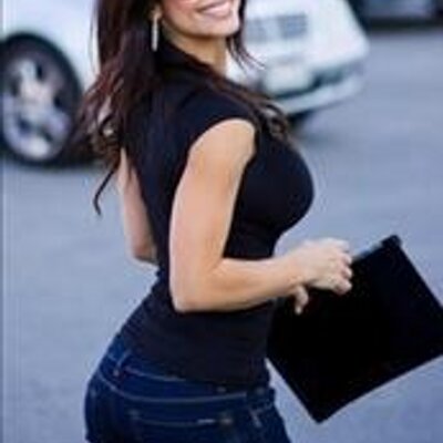 Profile Picture of Lucille Chavez (@LucilleChavez5) on Twitter