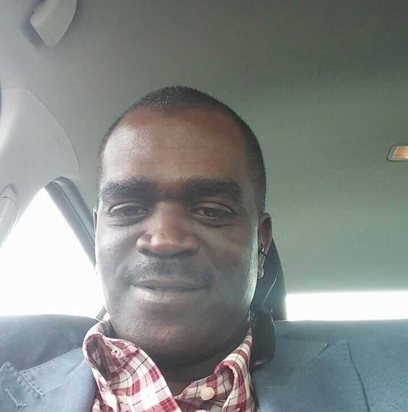 Profile Picture of Andrew Lacy (@alacy7) on Poshmark