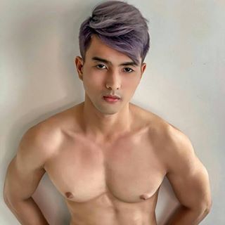 Profile Picture of Alexsa Lee (@alexsa.lee.7902) on Facebook