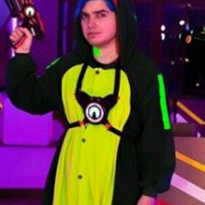 Profile Picture of Benjamin Alonzo (@yolo_fobia2234) on Tiktok