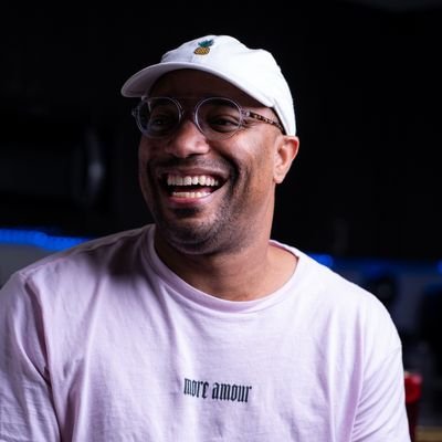 Profile Picture of Not Turk From Scrubs (@JamesScarfon) on Twitter