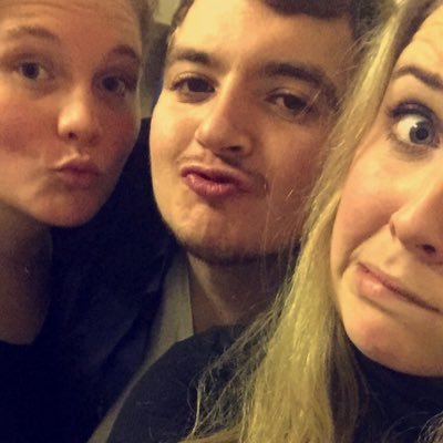 Profile Picture of Hayley Coates (@coates3_hayley) on Twitter