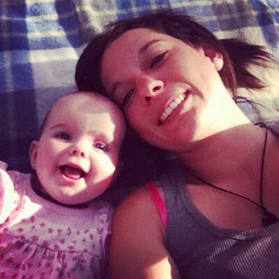Profile Picture of Julie Cook (@jewels8422) on Twitter