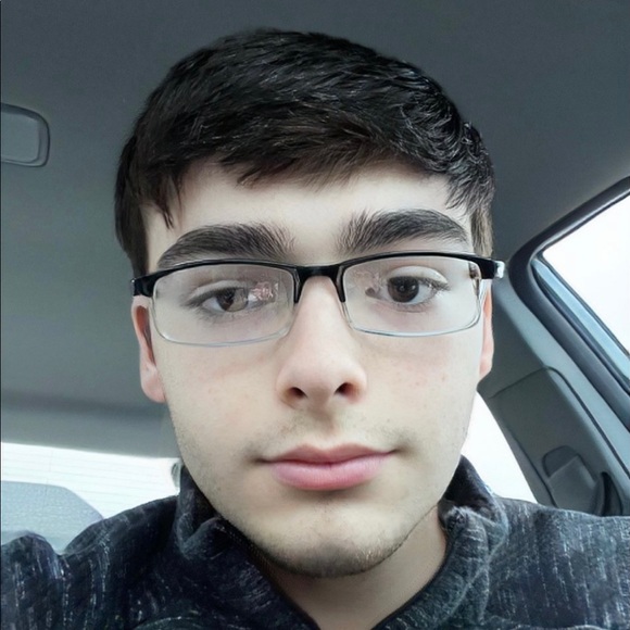 Profile Picture of Christian Strollo (@cstrollo) on Poshmark