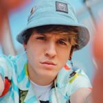 Chris Huge Fan🥰 - Instagram Profile Picture of Chris Huge Fan🥰 (@chris_velezzzzz) on Instagram