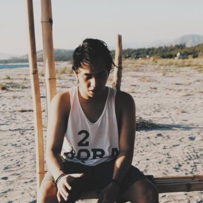 Profile Picture of Renzo Chavez (@thechavess) on Twitter