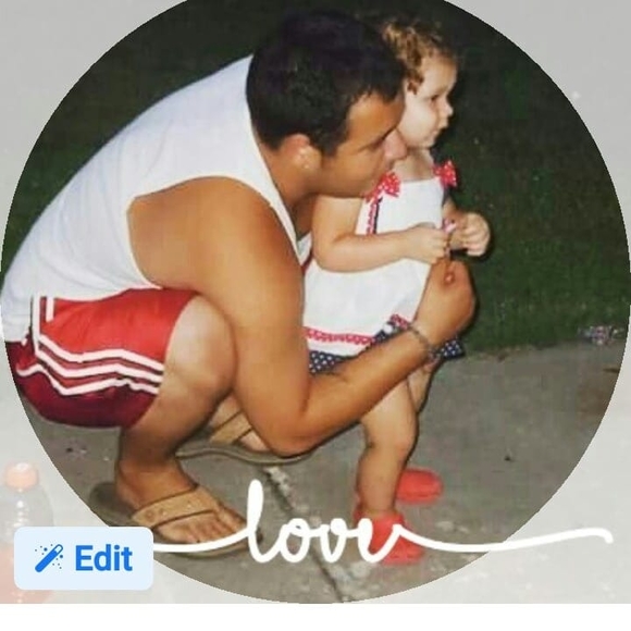 Profile Picture of Justin standridge Standridge (@macee_lee_0808) on Poshmark