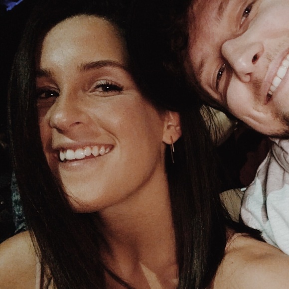 Profile Picture of Olivia Rickenbacher (@olivialaurenrck) on Poshmark