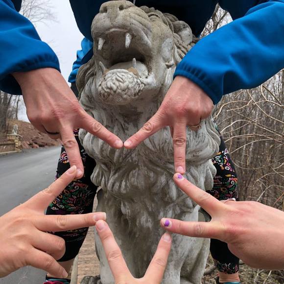 Profile Picture of Jannell Sworski (@jannellsworski) on Poshmark