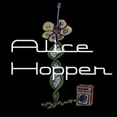 Profile Picture of Nono_Alice_Hopper (@Nono_Hopper) on Twitter