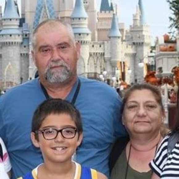 Profile Picture of Tamara Fausnaught (@tamie67) on Poshmark