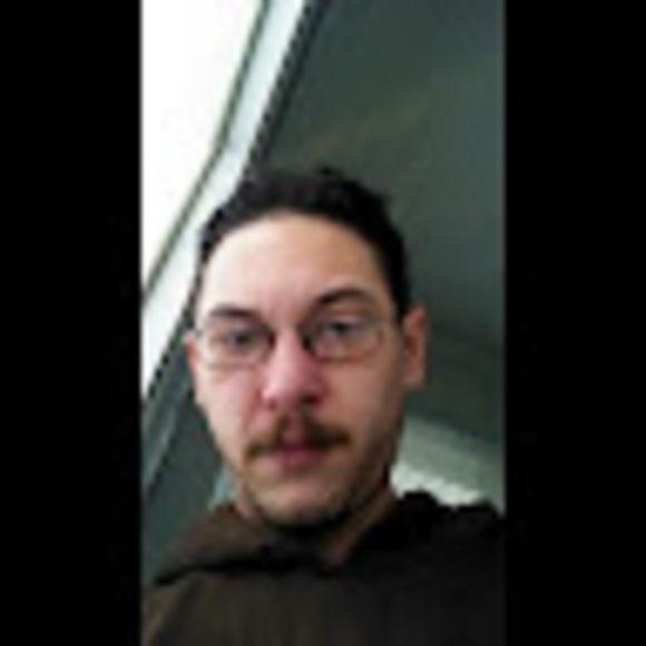 Profile Picture of Luke Lamoureux (@lyez1313) on Poshmark