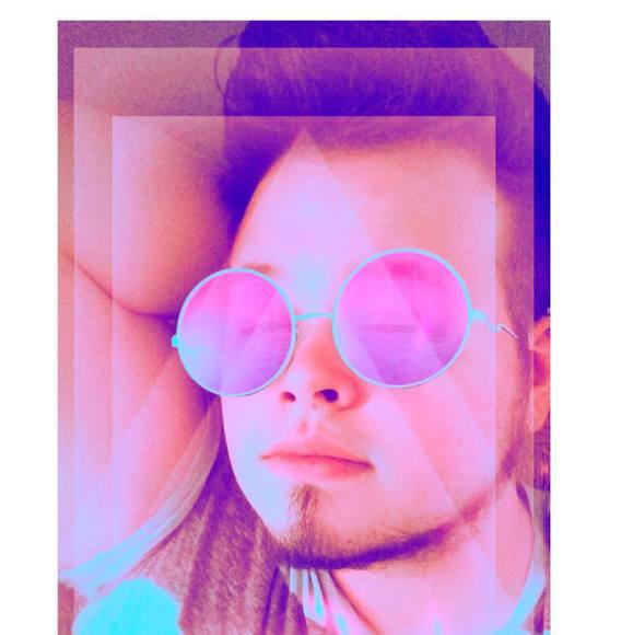 Profile Picture of Michael Mccown (@wearitsat) on Poshmark
