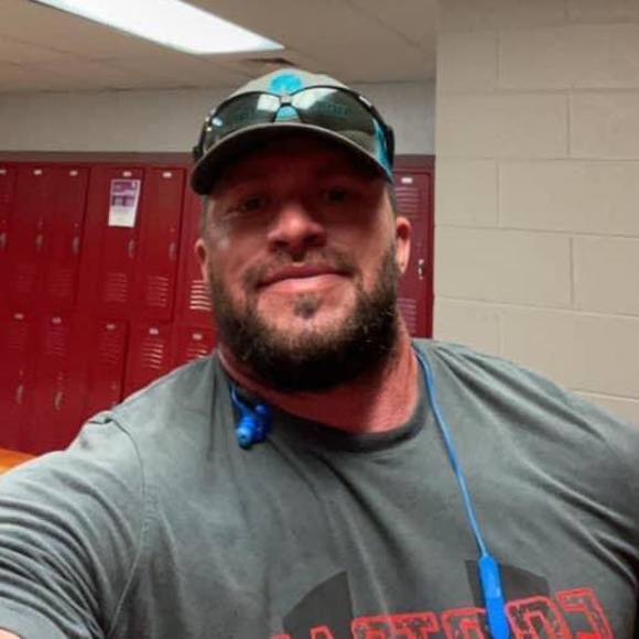 Profile Picture of Tyler Garton (@tgarton44) on Poshmark