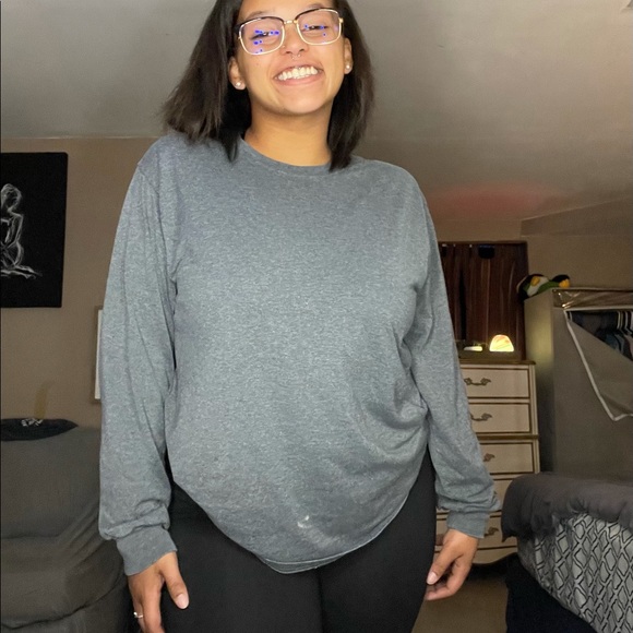 Profile Picture of Gabrielle Harrison (@gabrielle0701) on Poshmark