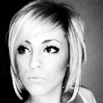 Profile Picture of Cyrstal Eshenbrenner (@Cyrstalzck) on Twitter