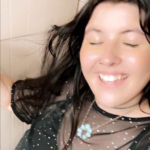 Profile Picture of Josslin Leech (@josslinleech) on Poshmark