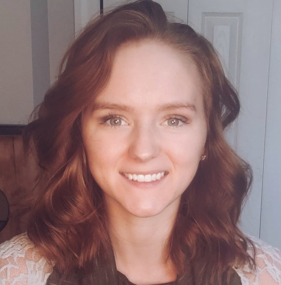 Profile Picture of Tiffany Persails (@tpersails000) on Poshmark