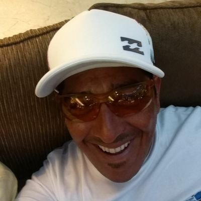 Profile Picture of Sebastián Bobadilla (@profsbobadilla) on Twitter