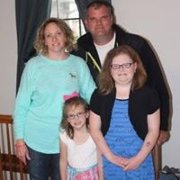 Profile Picture of Randall Hicks (@randallhicks) on Poshmark