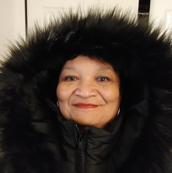 Profile Picture of Tina Wilkinson (@tclarksonccc) on Poshmark