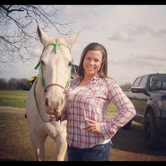 Profile Picture of Keri Gibby (@klgibby) on Poshmark