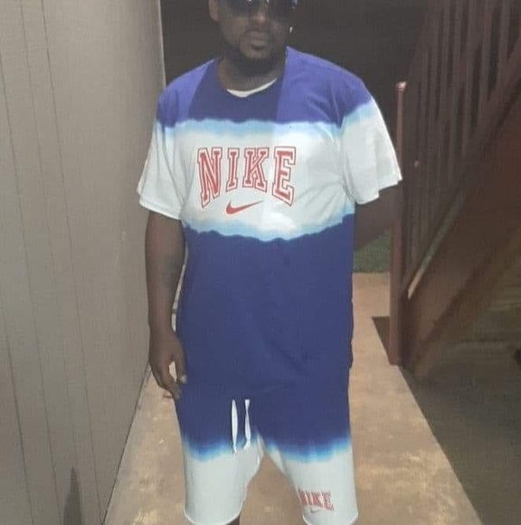 Profile Picture of Pierre Williams (@6wild) on Poshmark