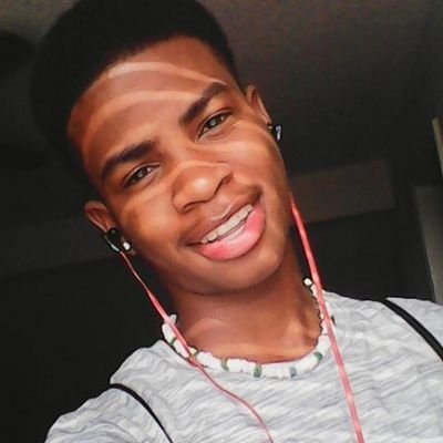 Profile Picture of ÜpcõmíngPrêsïdéntツ (@CalvinArtisJr) on Twitter