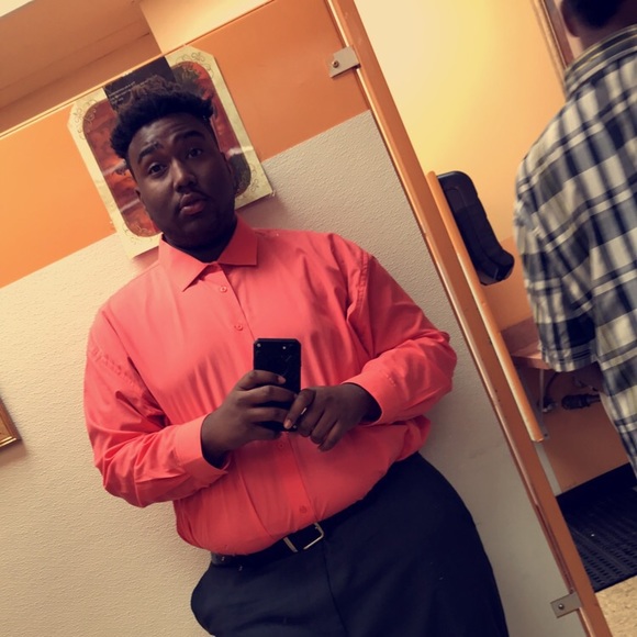 Profile Picture of Charles Hudson (@kingatanything) on Poshmark