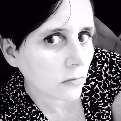 Profile Picture of Lori Pritchett (@lorixle) on Twitter