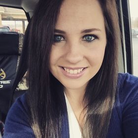 Profile Picture of Amber Oates (@Aoates306) on Pinterest