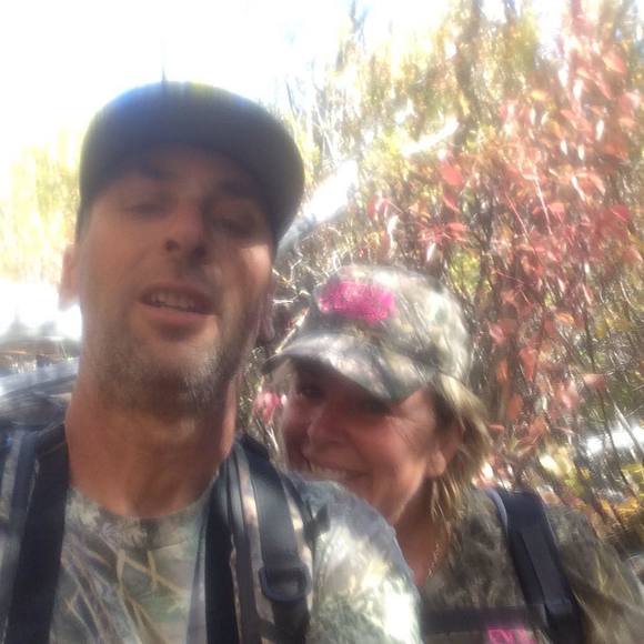 Profile Picture of Robert Leedom (@mvnmtns) on Poshmark