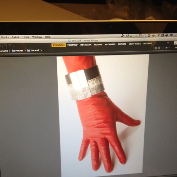 Profile Picture of Barbara Shapiro (@babs2shop) on Poshmark