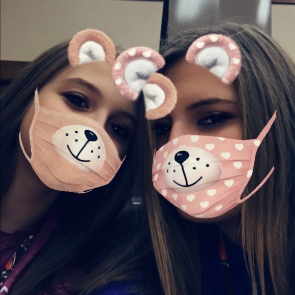 Profile Picture of Savannah Ryan (@savryan14) on Poshmark