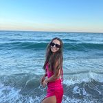 Profile Picture of Julia Krupnik (@juliakrupnik_) on Instagram