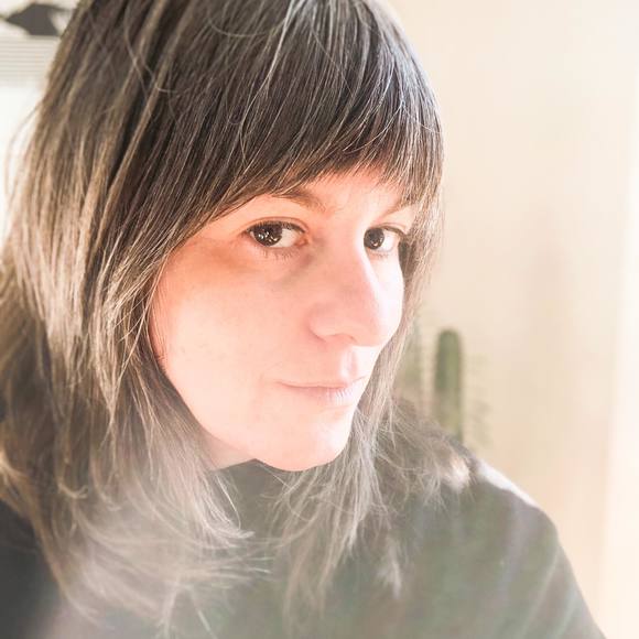 Profile Picture of Trudi Smith (@trudismith) on Poshmark