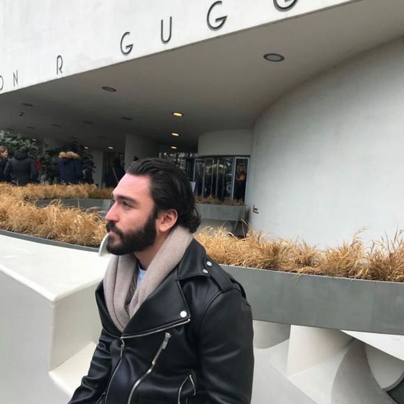 Profile Picture of Jara Mazing (@luisfj1996) on Poshmark