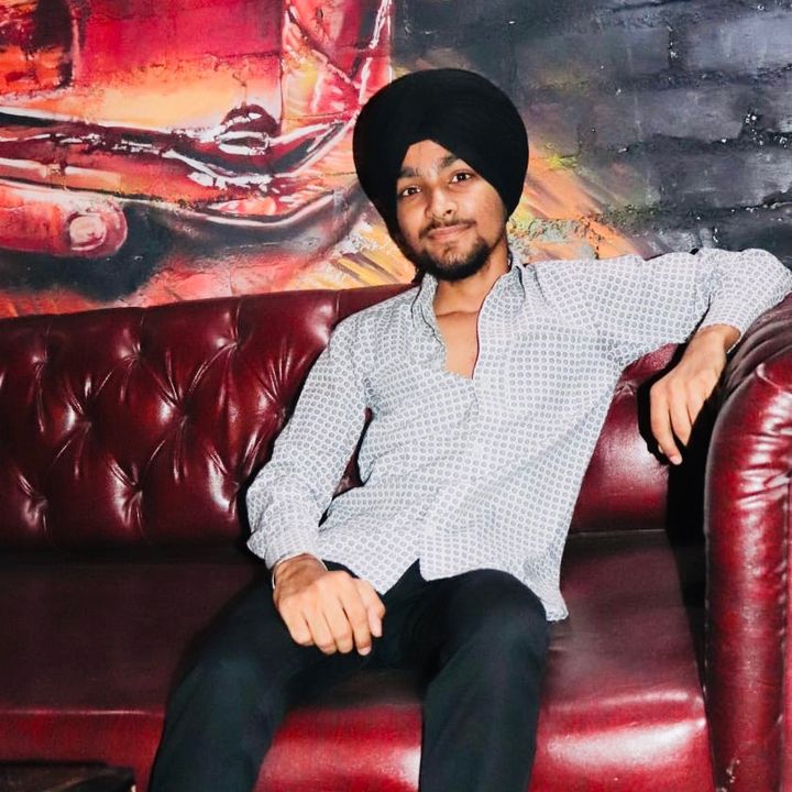 Profile Picture of Manekas Singh (@manekassingh) on Tiktok