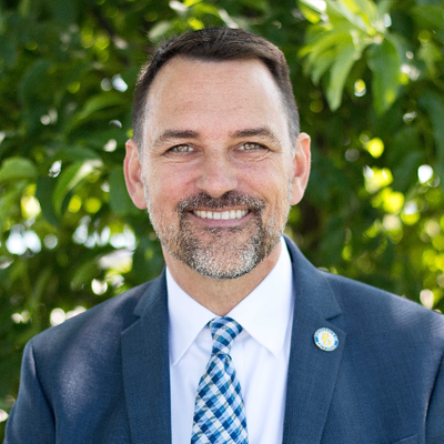 Profile Picture of Dr.George Steinhoff (@pdsdsuper) on Twitter