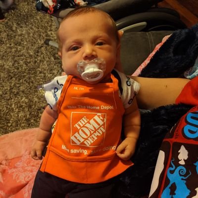 Profile Picture of Josh Graves (@JoshuaAllen31) on Twitter