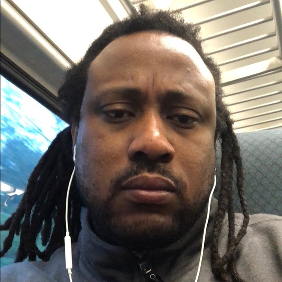 Profile Picture of Alistaire Charles (@acharl03) on Poshmark