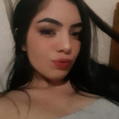 Profile Picture of Mariah Castro (@mariaahcastro) on Twitter