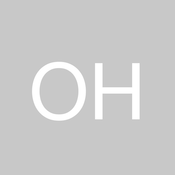 Profile Picture of Omar Hafez (@omhafez) on Poshmark