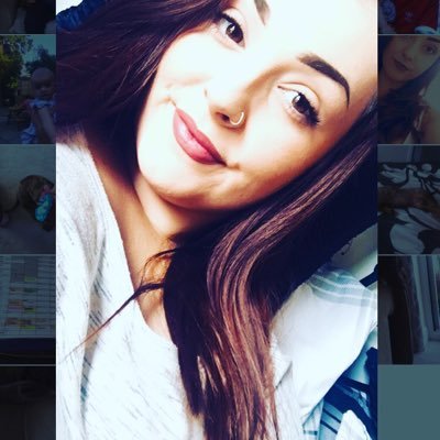 Profile Picture of Vick Thomas 🥑 (@VickkiThomas) on Twitter