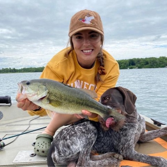 Profile Picture of Renee Tomala (@reneetomala) on Poshmark