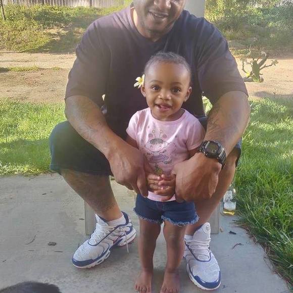 Profile Picture of Kevin Beverly (@kevdwaynebev) on Poshmark